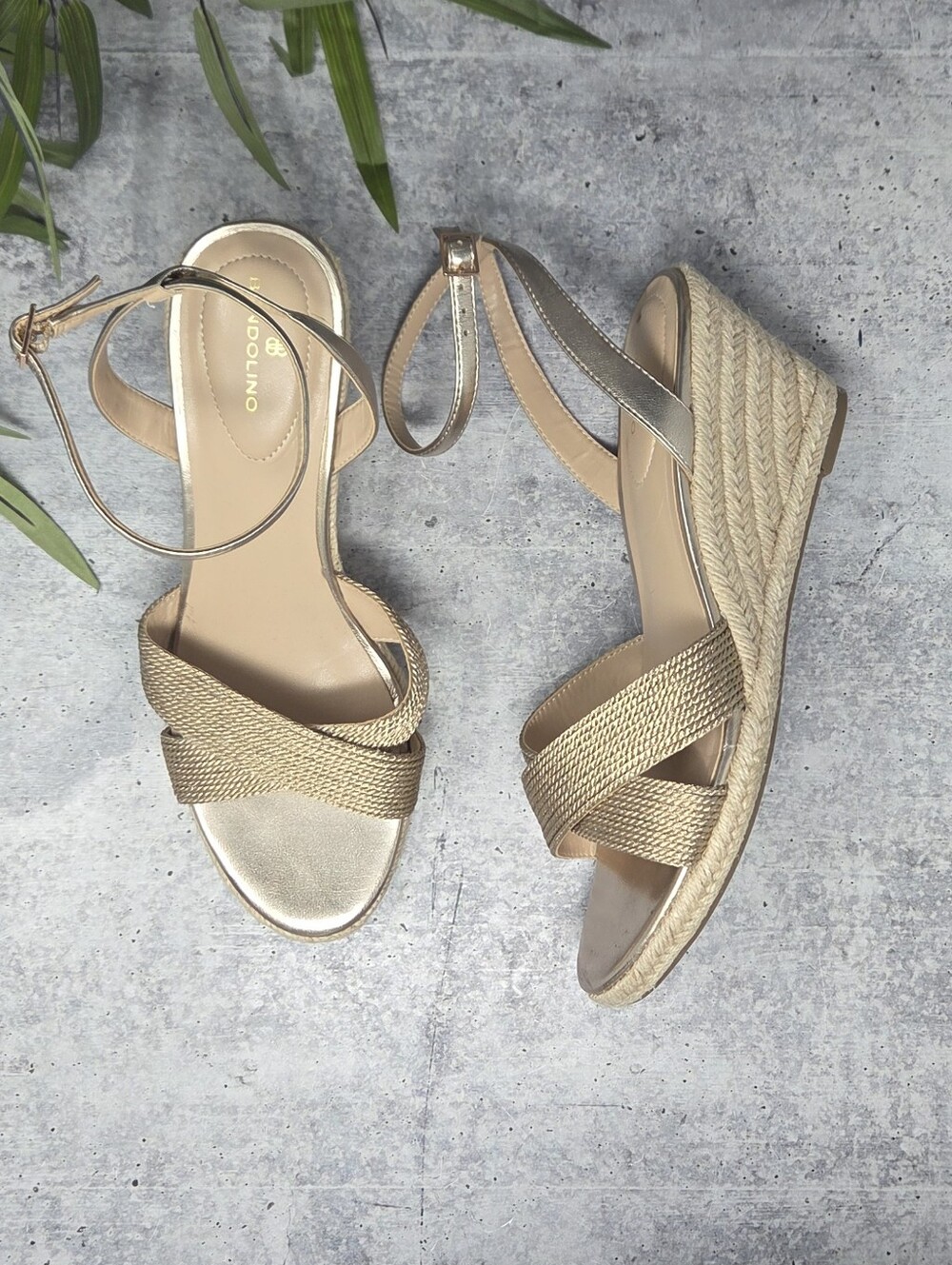Bandolino Rose Gold Jestter Espadrille Wedge Sandals Size 9.5M Summer Spring